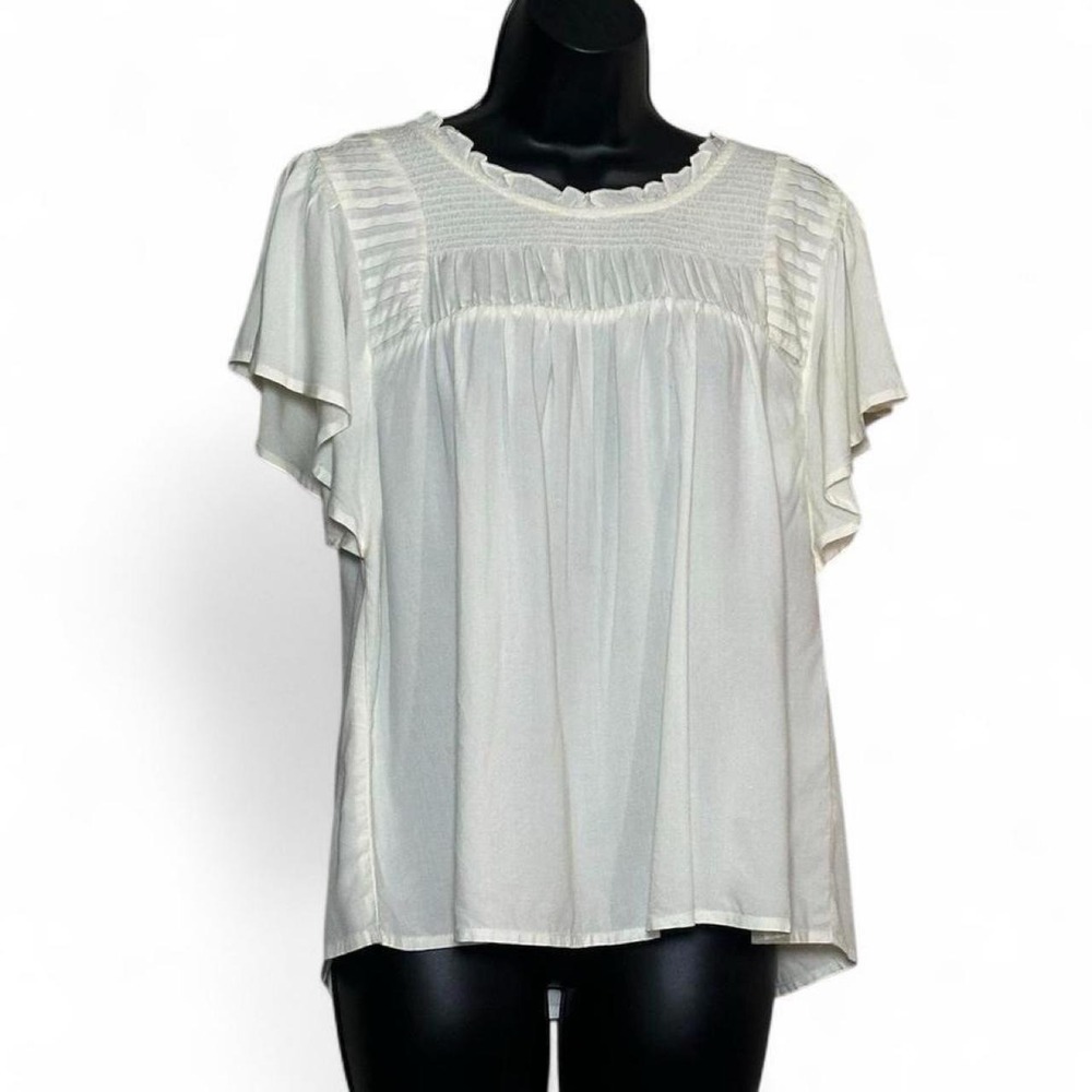 NWT flowy cream babydoll blouse flutter sleeves